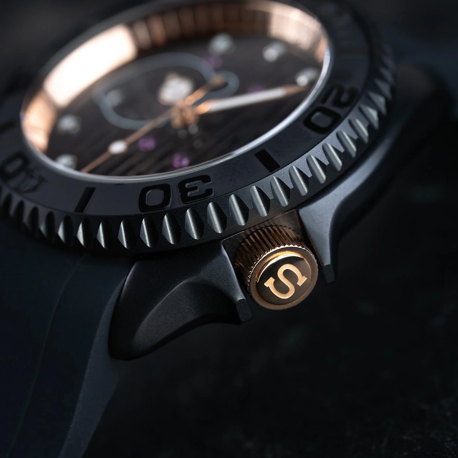 MODEL . 119R - Image 4