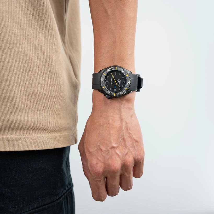 MODEL . 162R - Image 7
