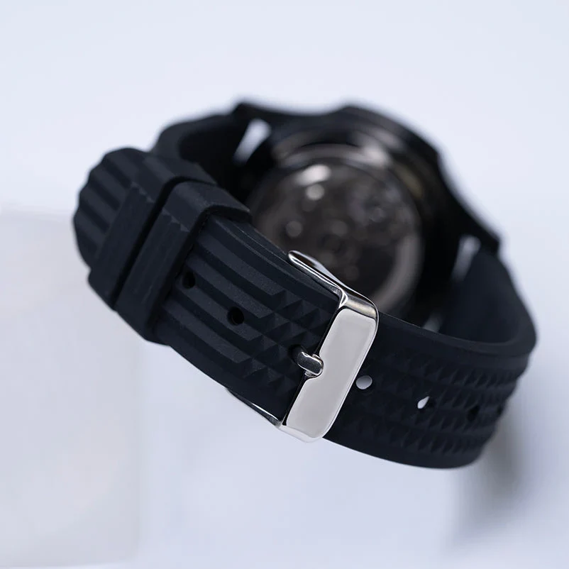 MODEL . 170R - Image 5