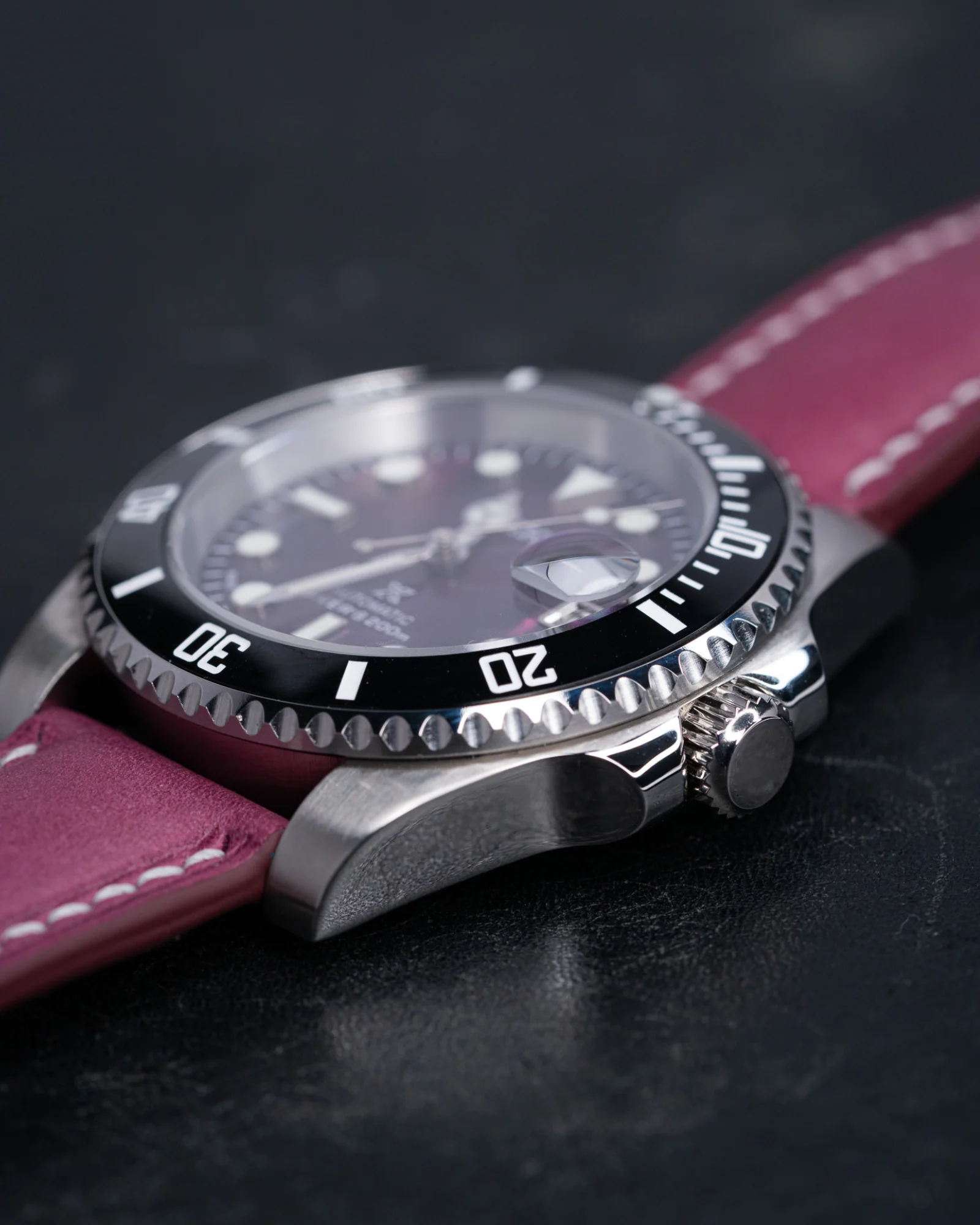MODEL . 33S - Image 3