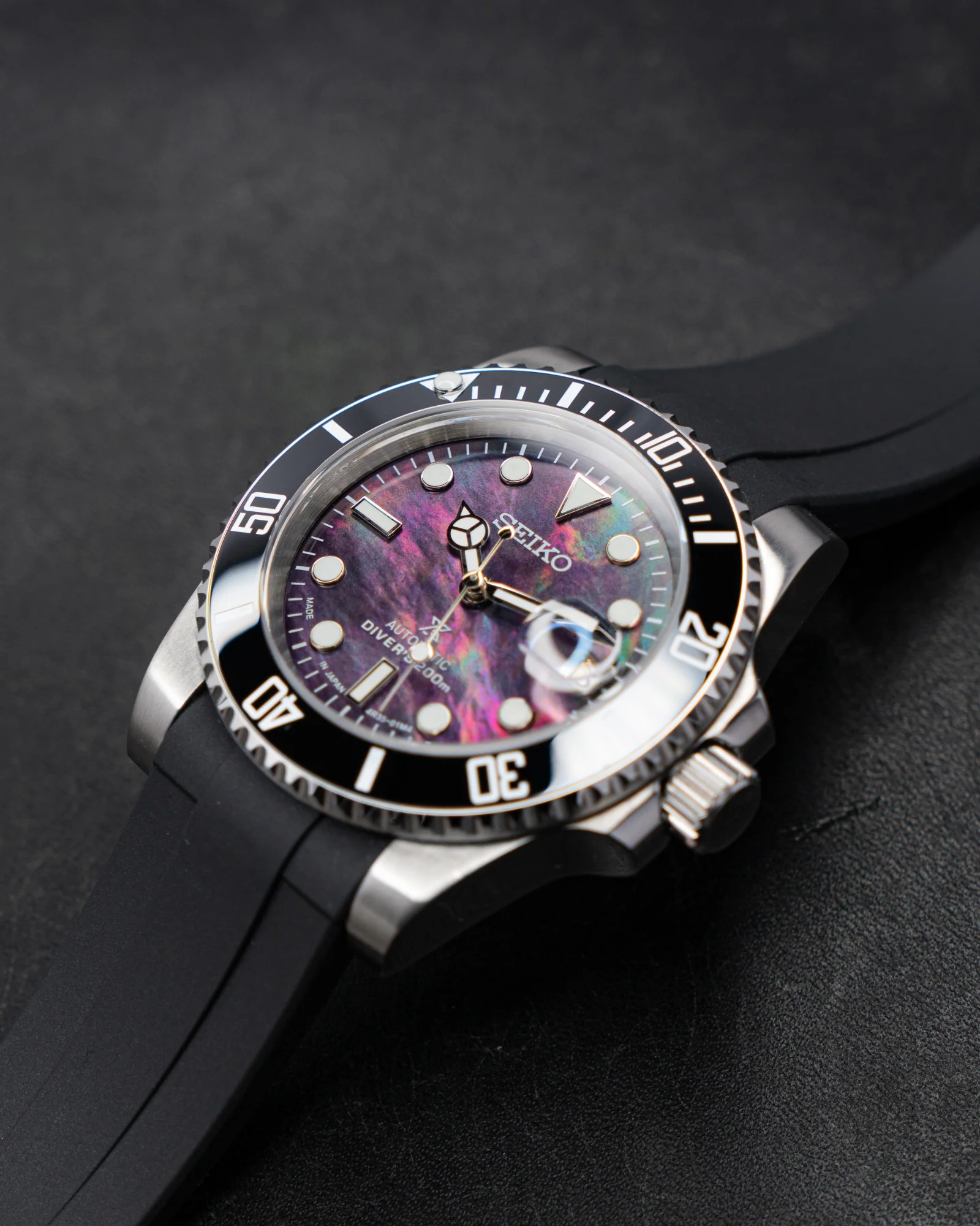 MODEL . 42S - Image 4