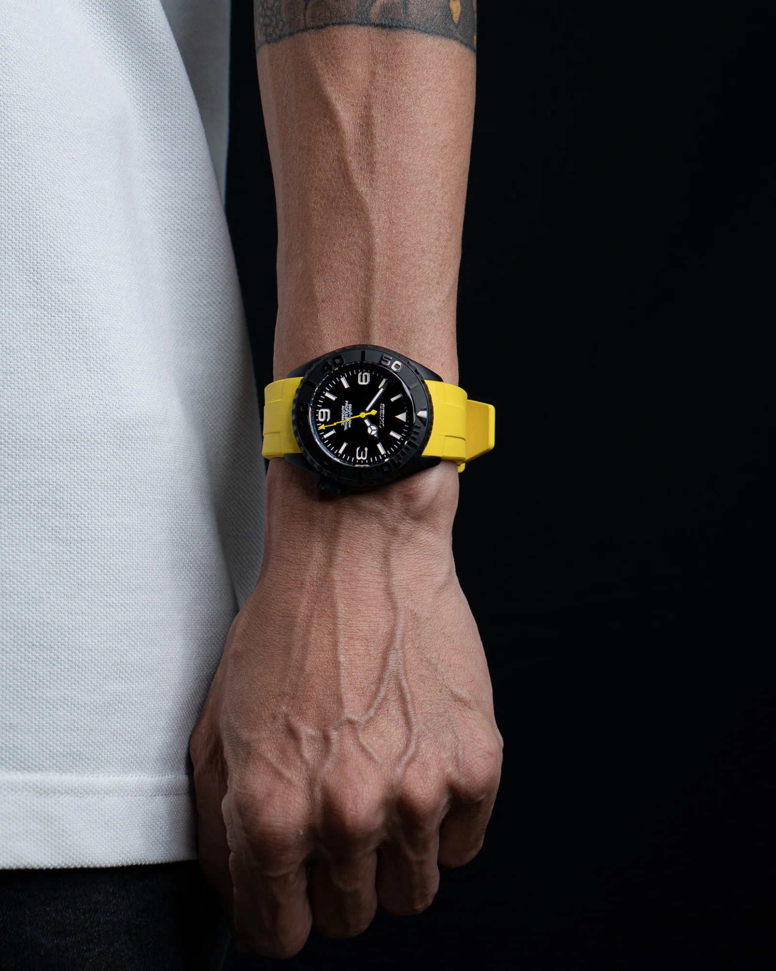 MODEL . 03R - Image 6