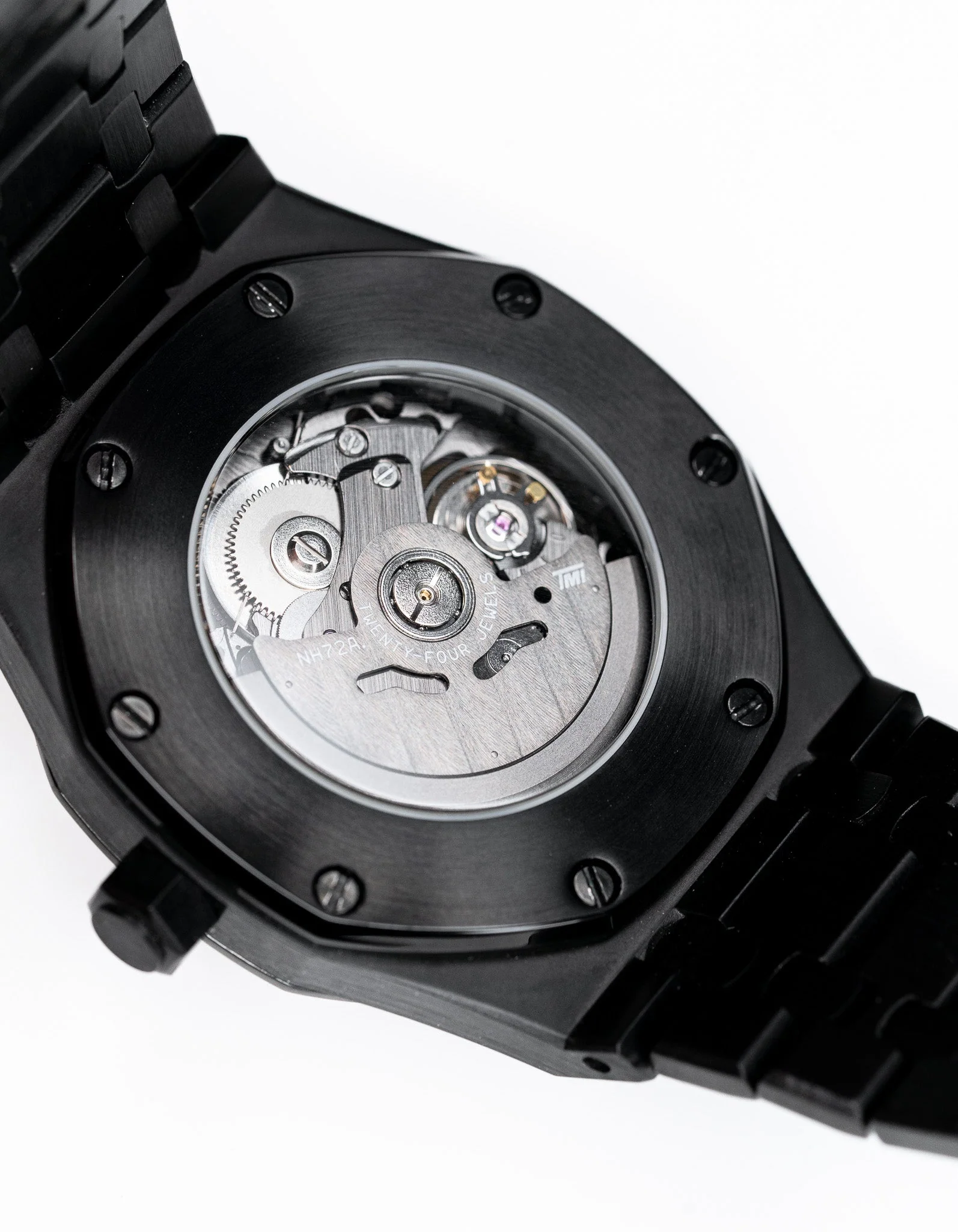 MODEL . 102S - Image 6