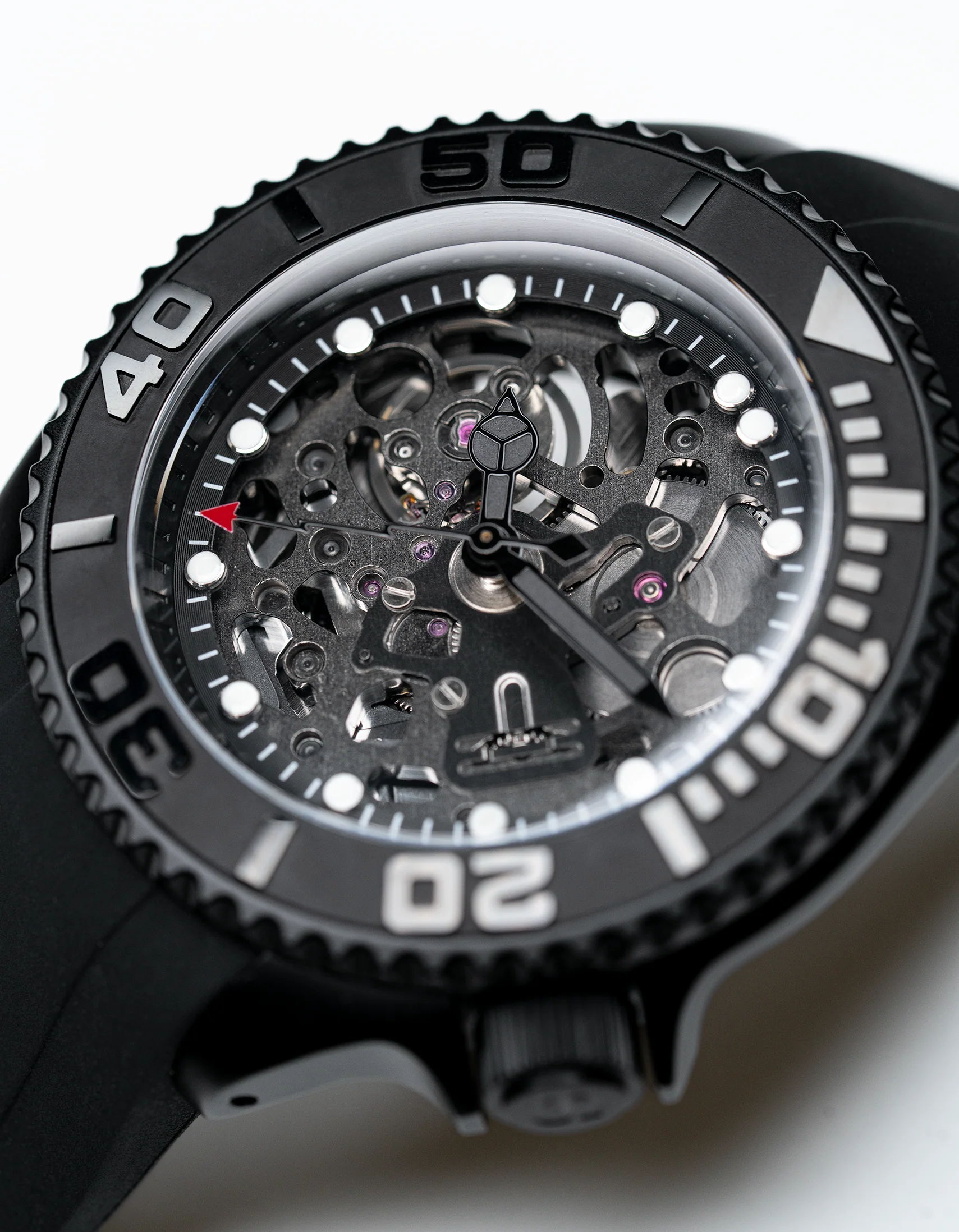 MODEL . 110R - Image 4