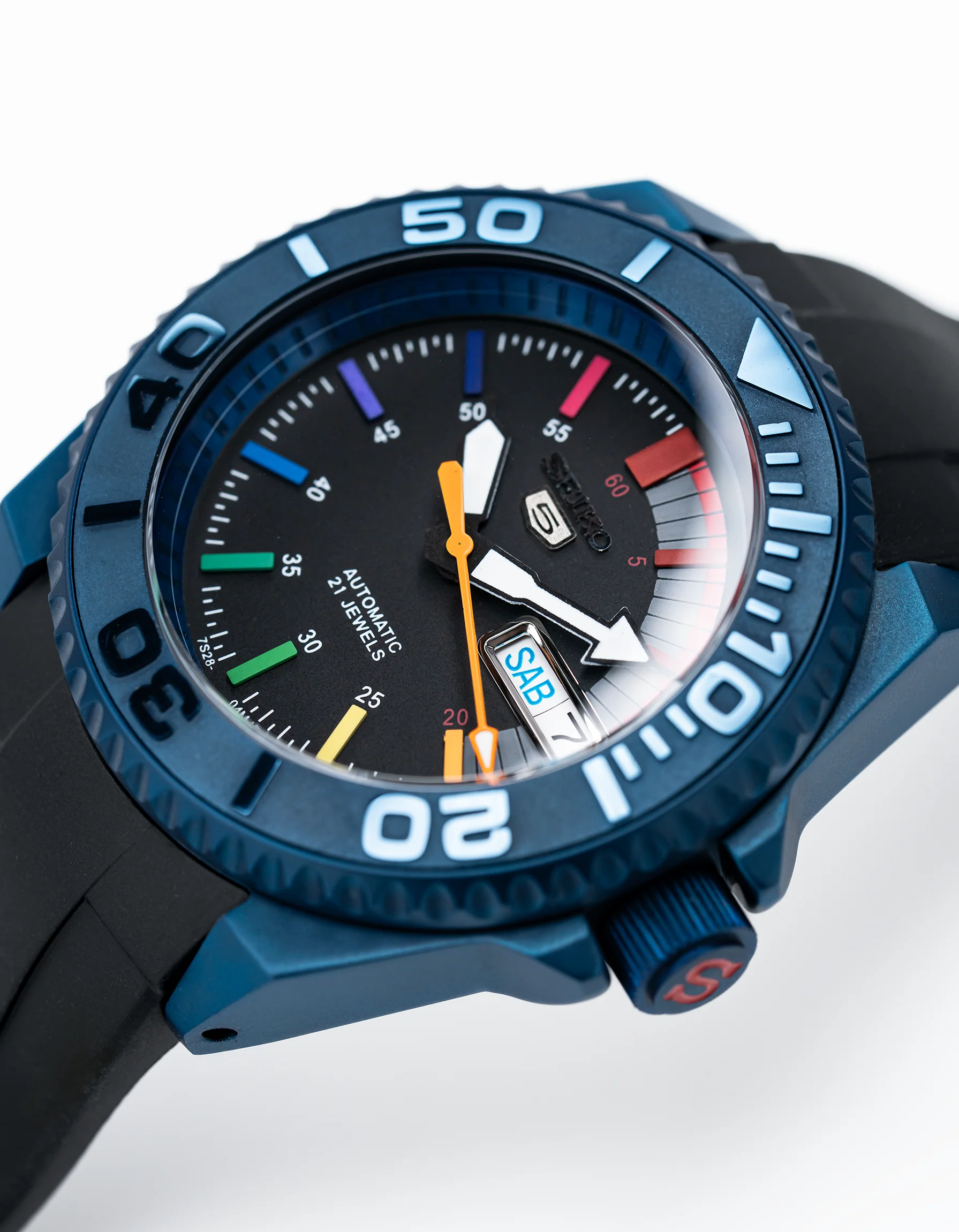 MODEL . 114R - Image 3