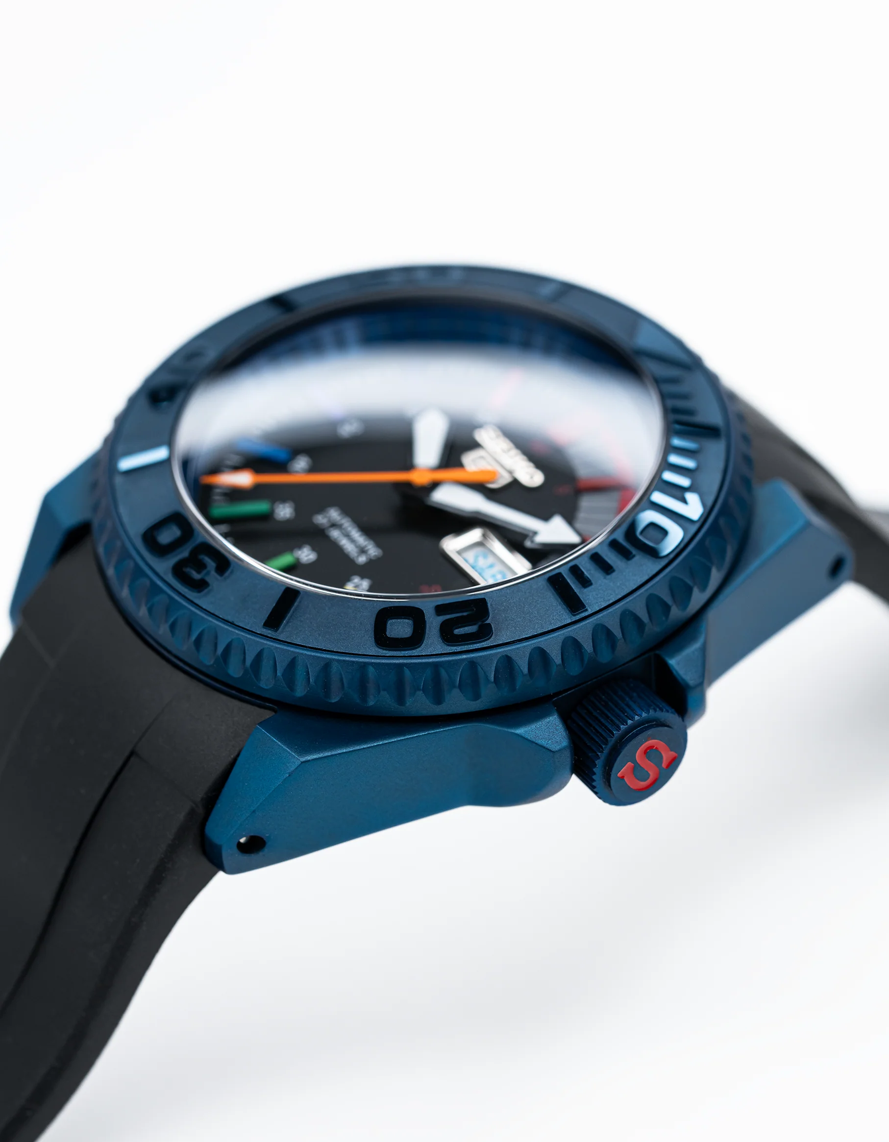 MODEL . 114R - Image 4