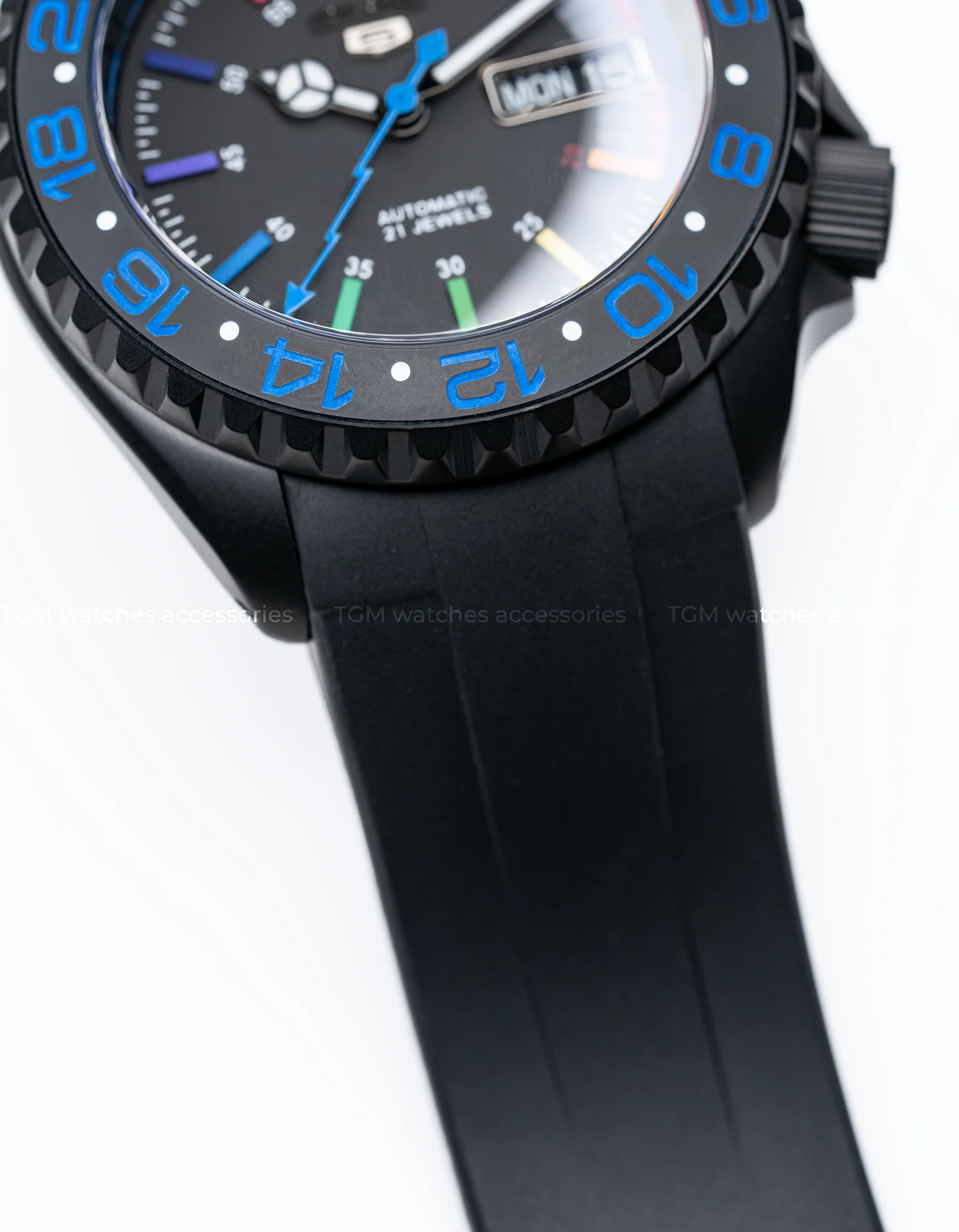 MODEL . 14R - Image 4