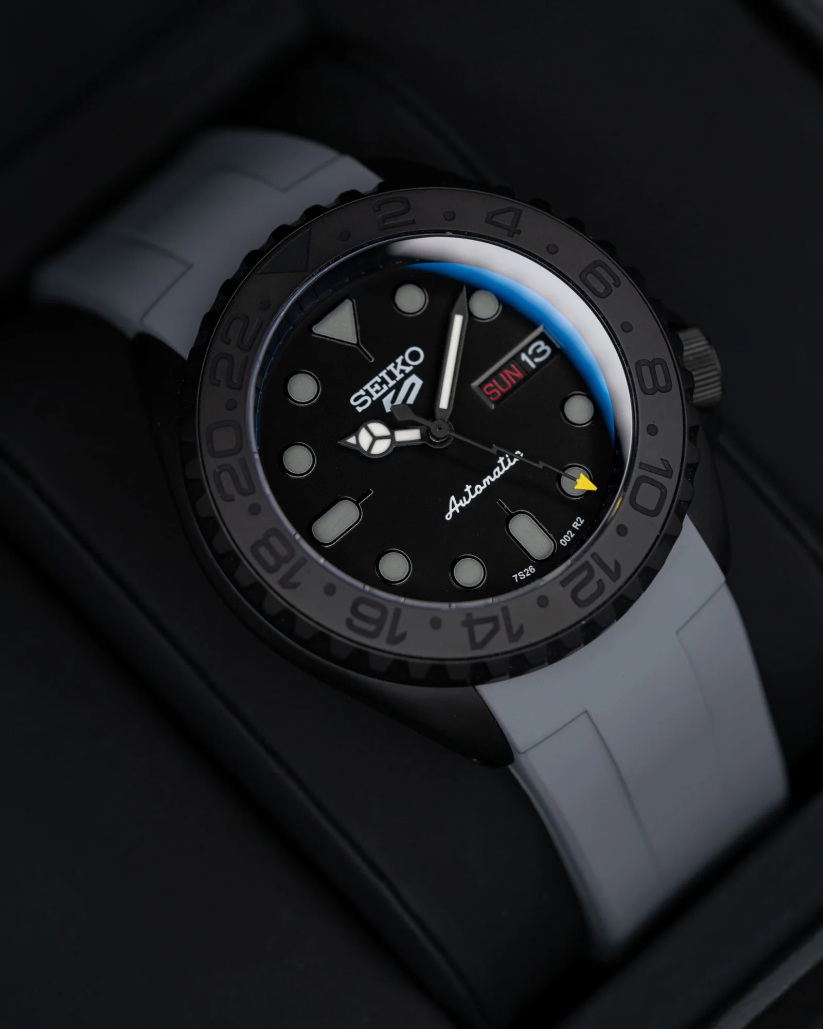 MODEL . 54R