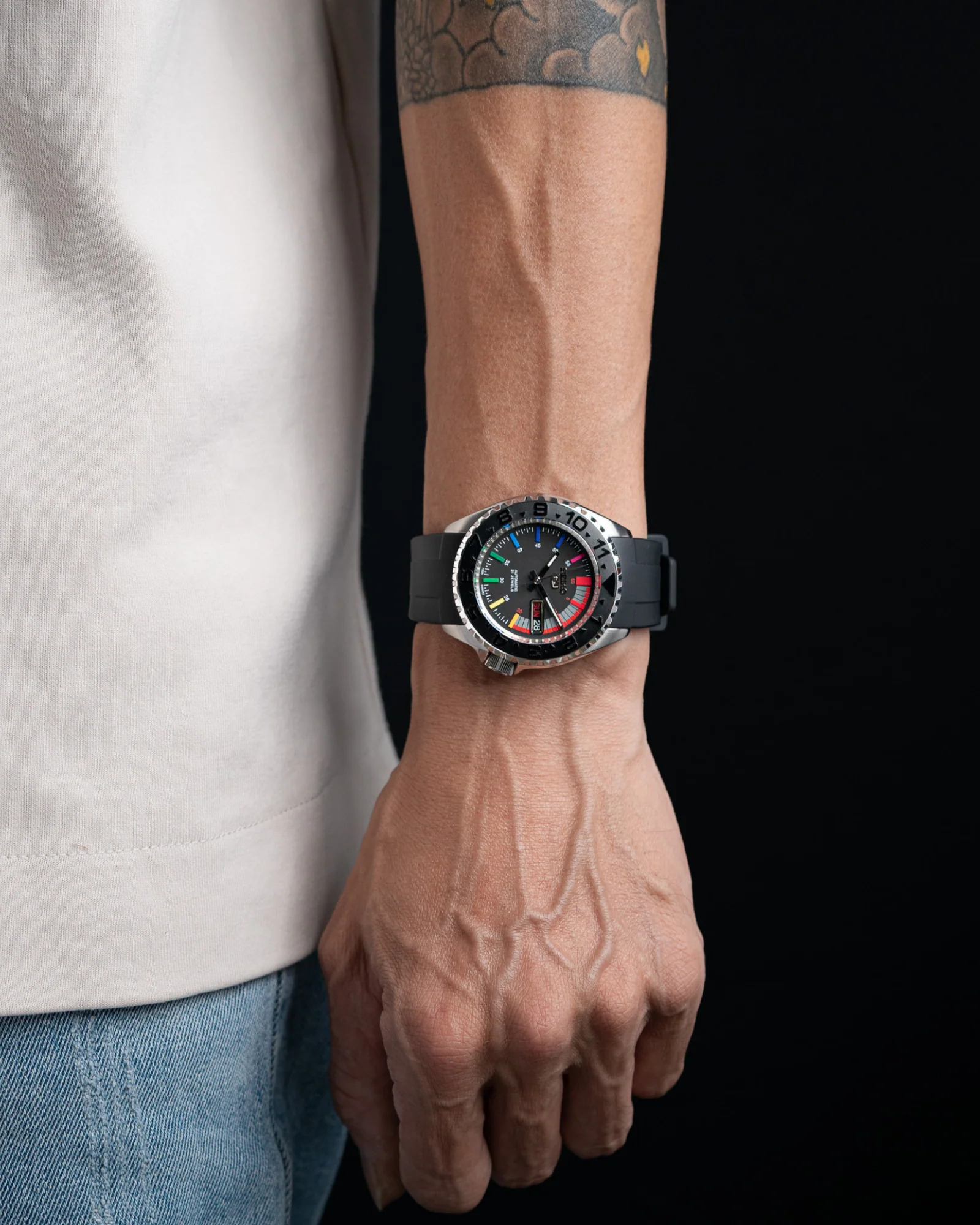 MODEL . 86R - Image 5
